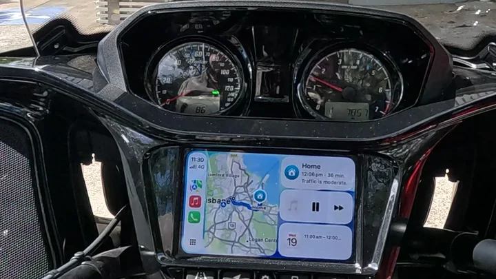 Indian Pursuit dashboard using Apple CarPlay