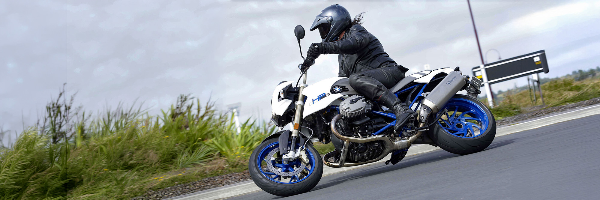 BMW HP2 Megamoto