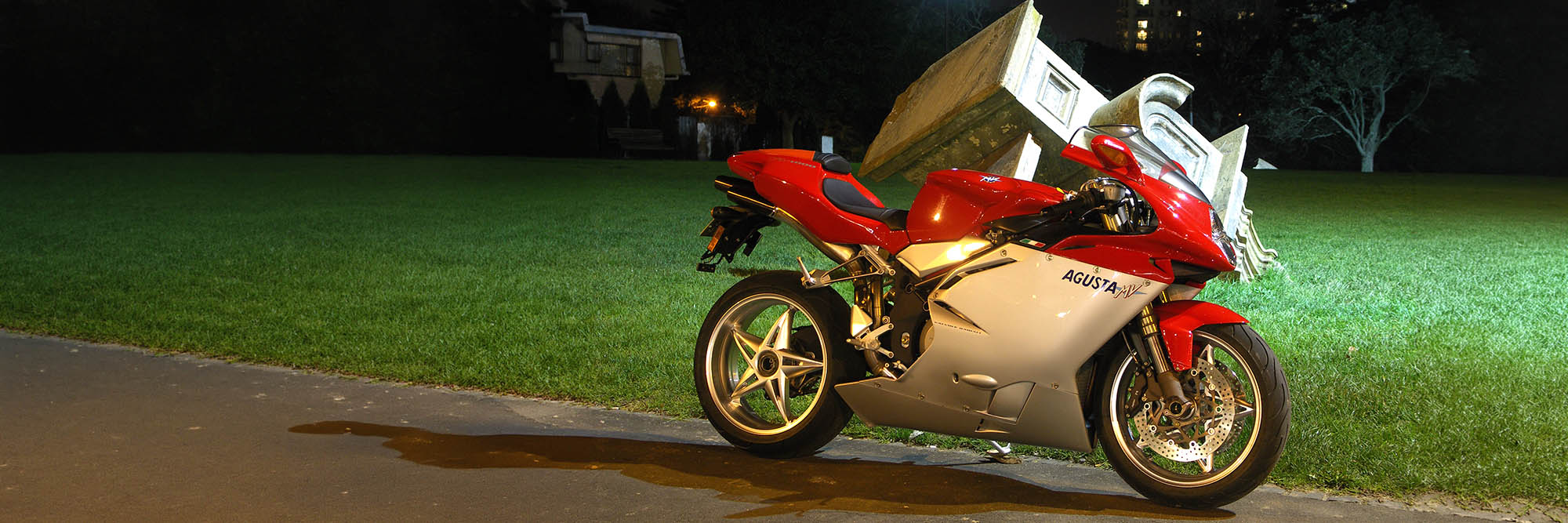 MV Agusta F4 1000