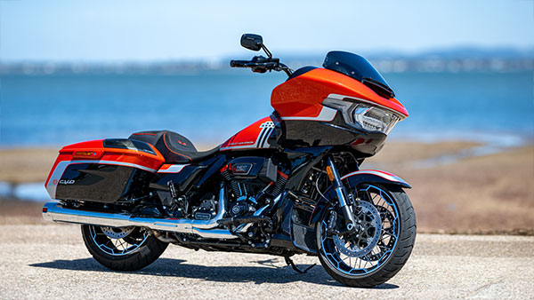 Harley-Davidson CVO Road Glide photographed by the water